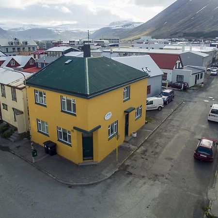 Litla Guesthouse Isafjordur Екстер'єр фото