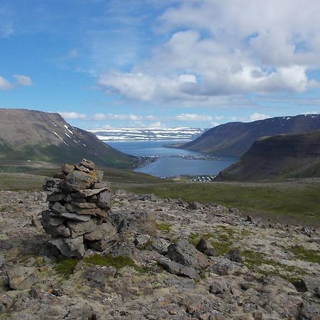 Litla Guesthouse Isafjordur Екстер'єр фото