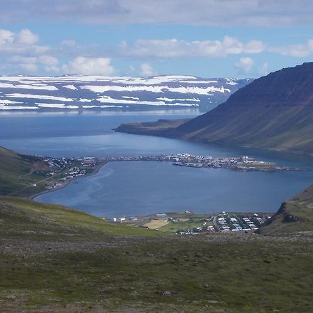 Litla Guesthouse Isafjordur Екстер'єр фото