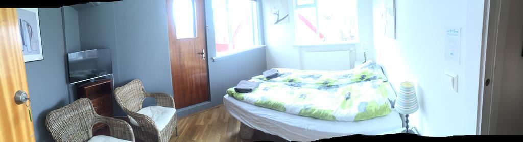 Litla Guesthouse Isafjordur Номер фото