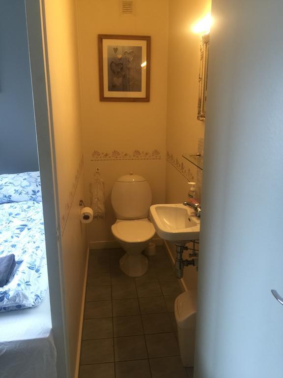 Litla Guesthouse Isafjordur Номер фото